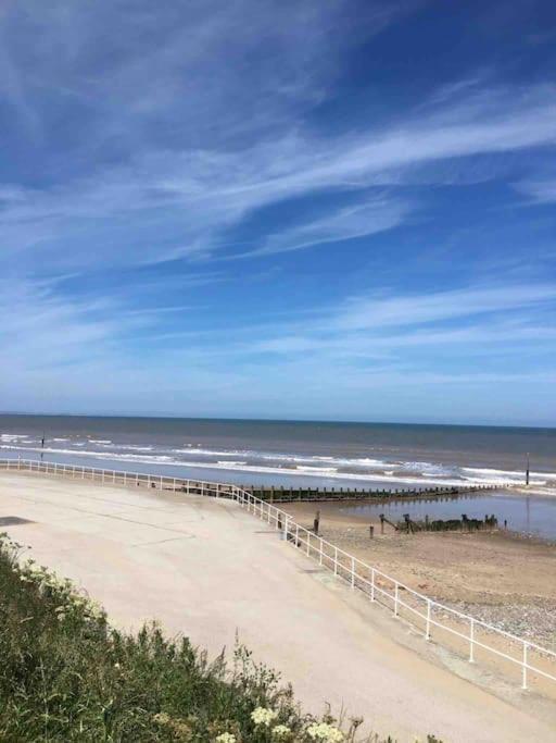 Sandy'S Cosy Cottage Hornsea Esterno foto